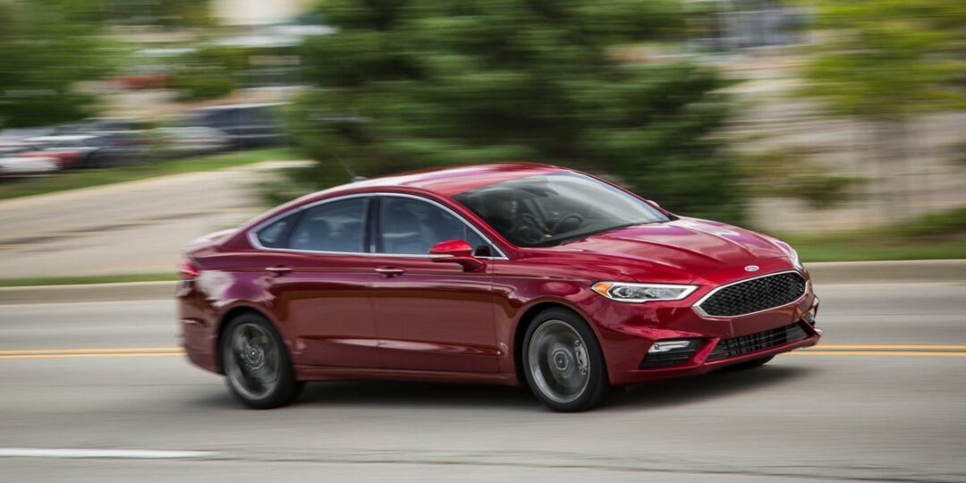 2018-ford-fusion-in-depth-model-review-car-and-driver-photo-689668-s-original_z86k5