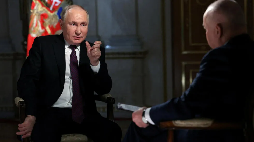 俄罗斯总统普京2024年3月12日接受两家俄罗斯公营媒体采访时表示，俄罗斯为发生核武战争的可能性做好了准备。