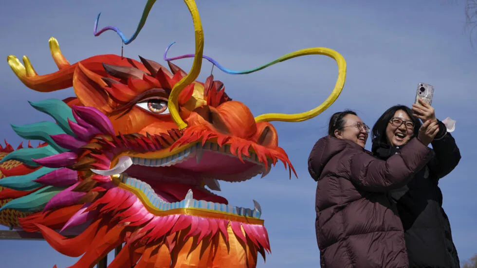 L'année du dragon sera-t-elle propice à la natalité en Chine ?